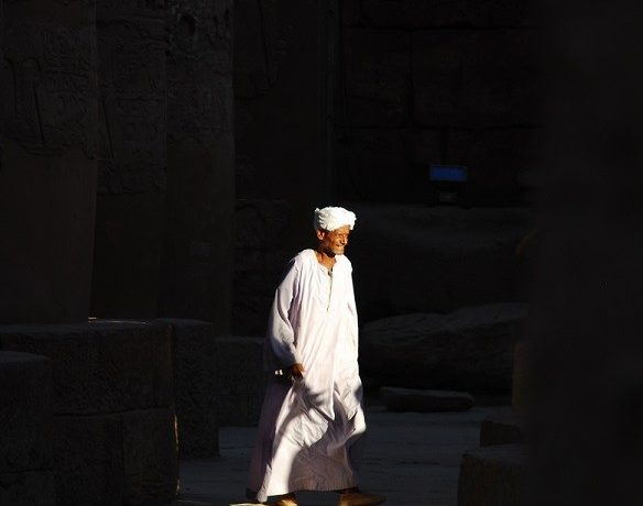 Wybrane zdjęcie: Egipcjanin w Świątyni w Karnaku